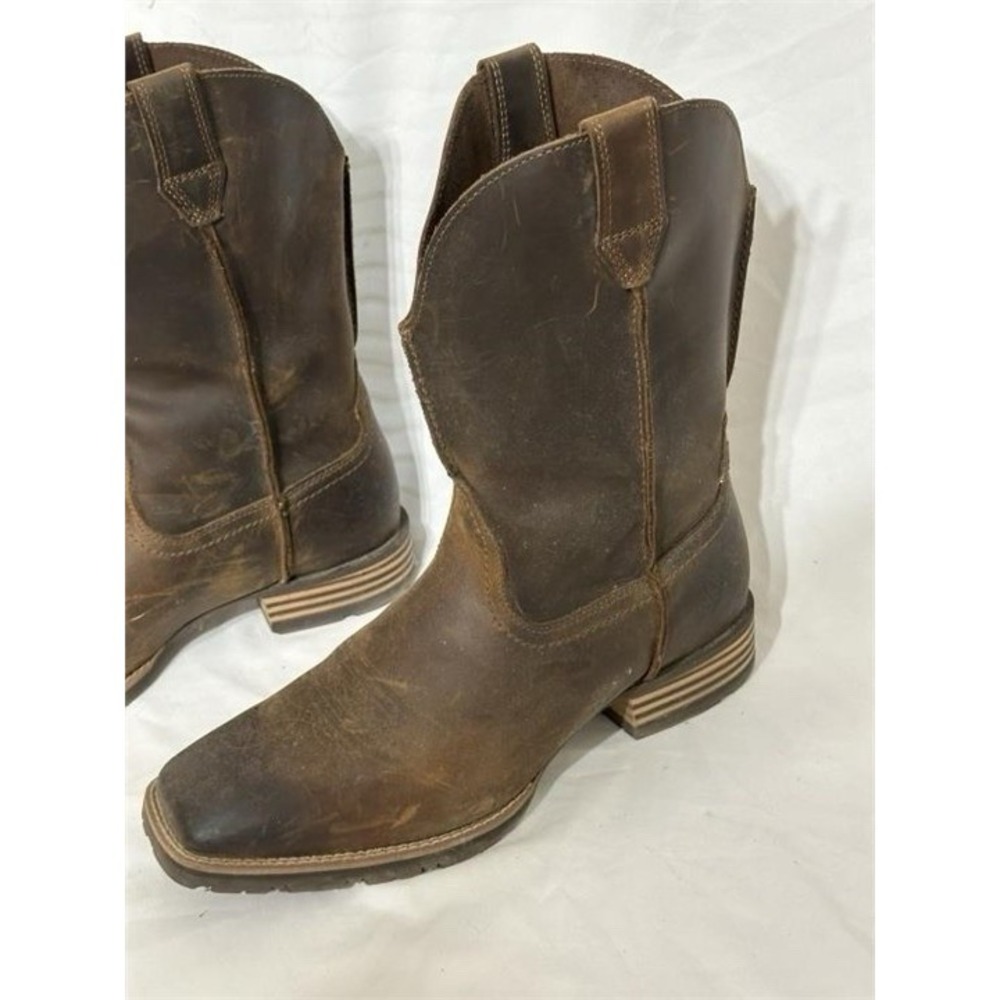 Ariat Size 13D Leather Cowboy Boots